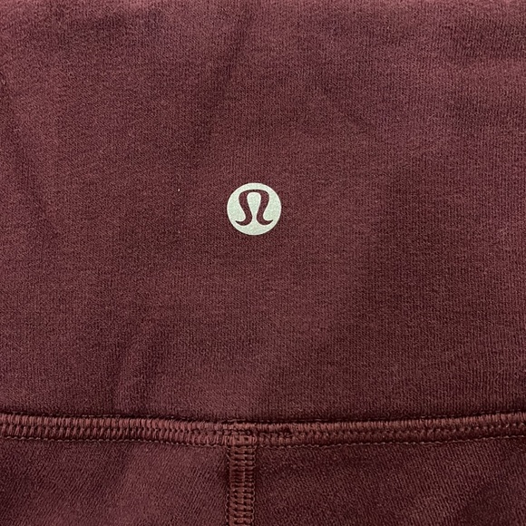 Fleece-lined LULULEMON Leggings - Picture 3 of 3